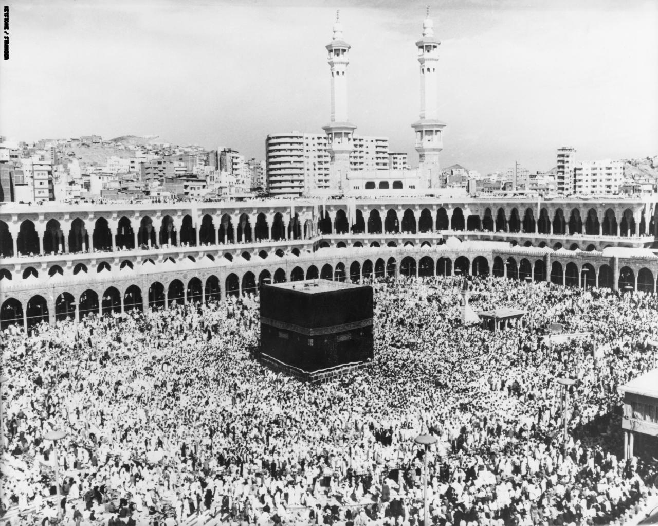 مسلسل سعودي يعيد للأذهان حادثة "اقتحام الحرم المكي" ويشعل ...