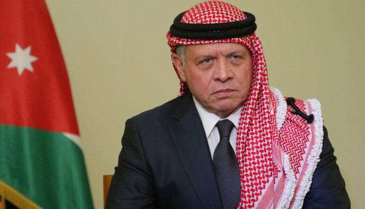 الملك يعزي بضحايا الهجوم الإرهابي على كنيسة في دمشق الملك يعزي بضحايا الهجوم الإرهابي على كنيسة في دمشق