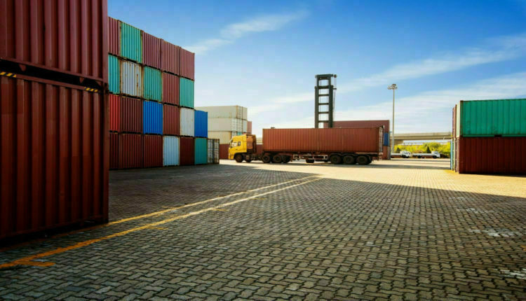صادرات القطاع الصناعي تنمو 6.6 % خلال 7 أشهر صادرات القطاع الصناعي تنمو 6.6 % خلال 7 أشهر