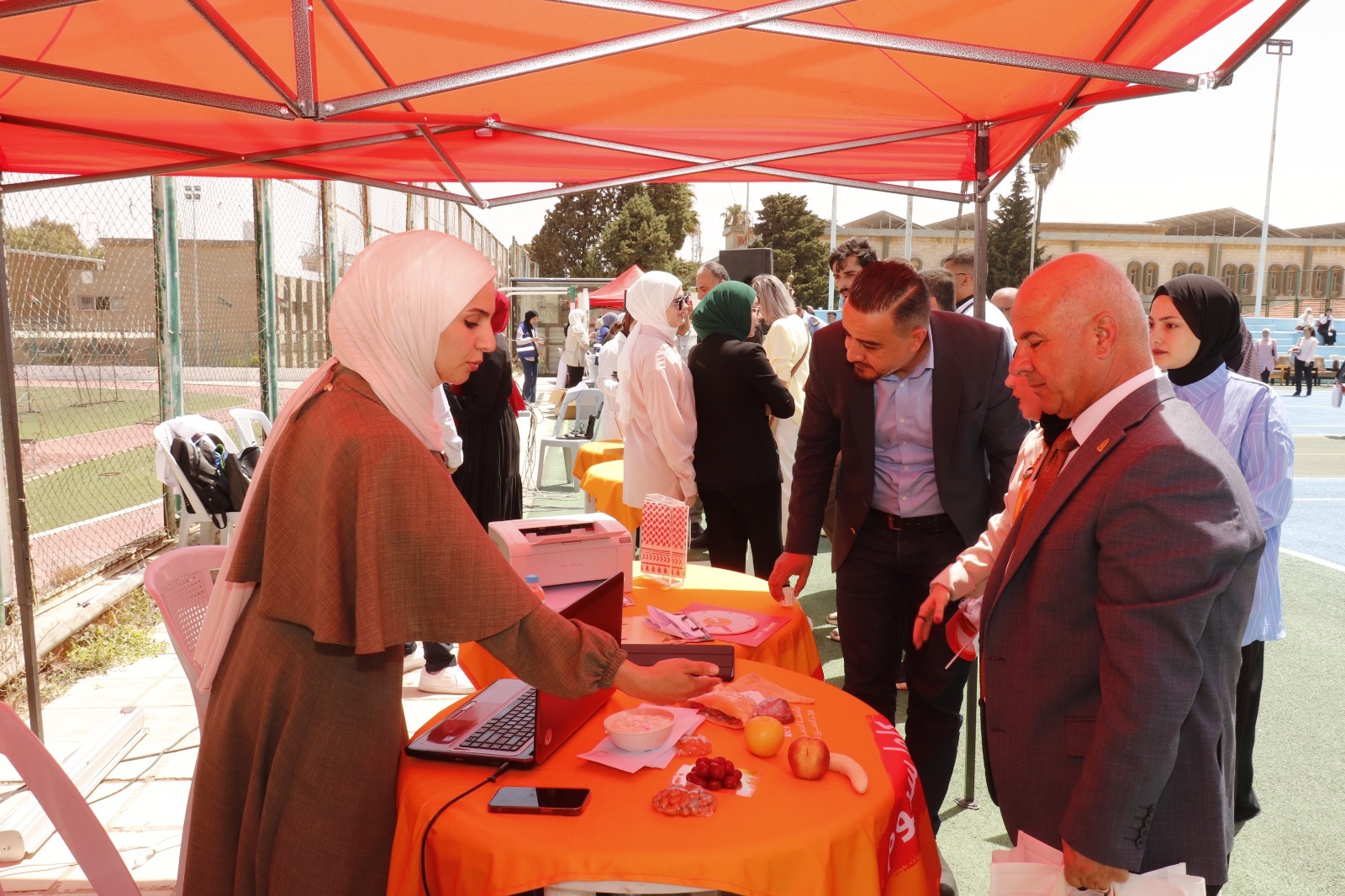 “رياضة اليرموك” تنظم فعالية توعوية بعنوان “لا تنخدع.. كلها سموم” “رياضة اليرموك” تنظم فعالية توعوية بعنوان “لا تنخدع.. كلها سموم”