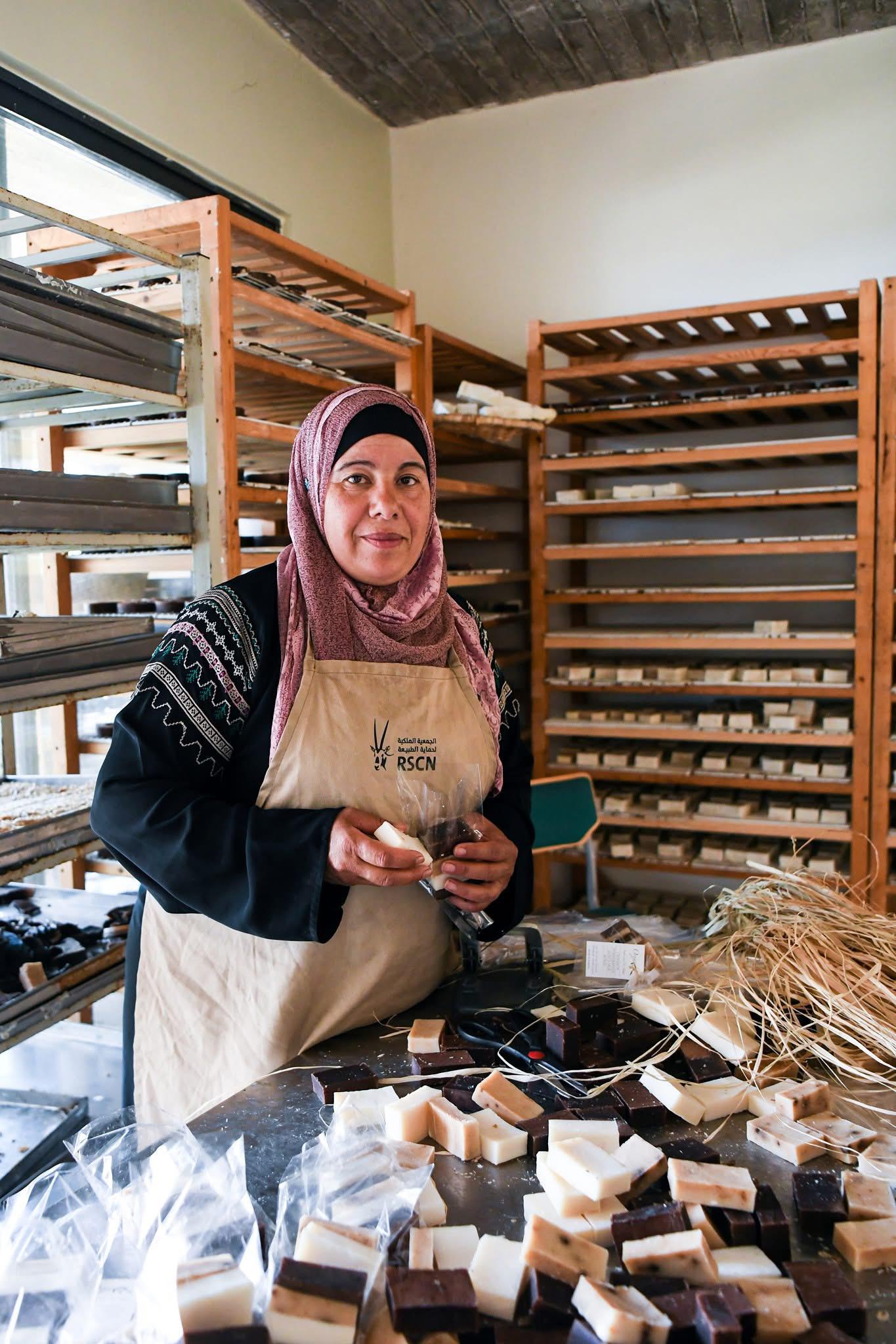 بيت الصابون في محمية غابات عجلون..مشروع رائد لتمكين المرأة بيت الصابون في محمية غابات عجلون..مشروع رائد لتمكين المرأة