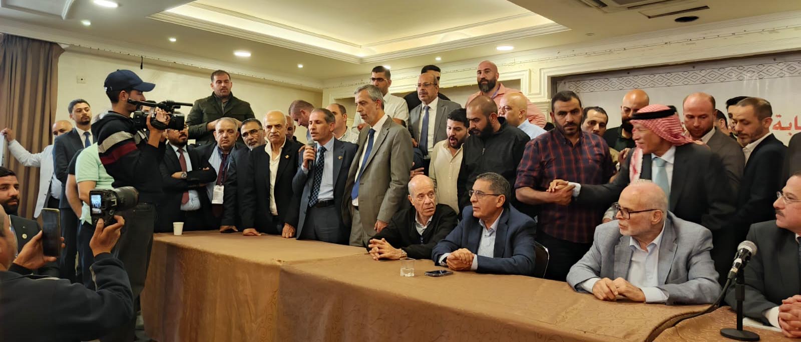 فوز يحيى أبو عبود بمركز نقيب المحامين لدورة ثانية فوز يحيى أبو عبود بمركز نقيب المحامين لدورة ثانية