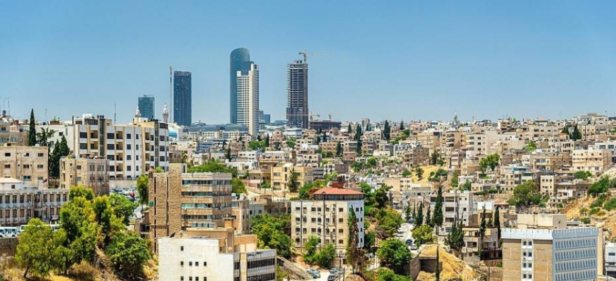 أجواء حارة نسبيًا في أغلب المناطق اليوم ومعتدلة فوق المرتفعات حتى الاثنين أجواء حارة نسبيًا في أغلب المناطق اليوم ومعتدلة فوق المرتفعات حتى الاثنين