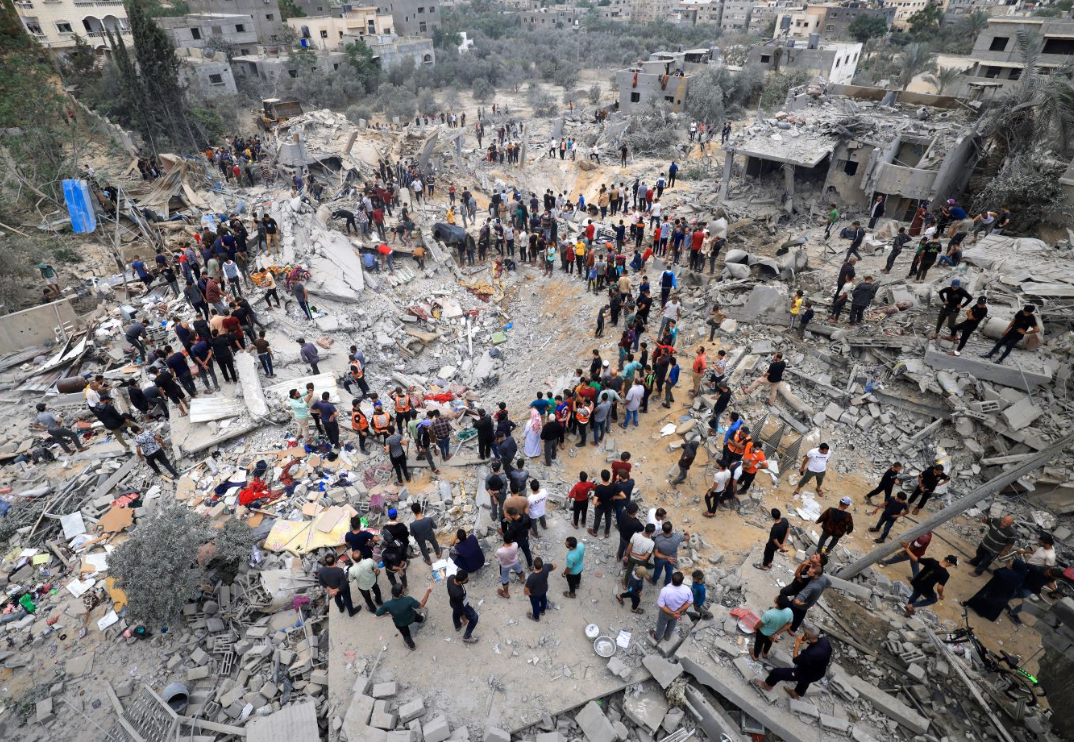 8 شهداء جراء العدوان الإسرائيلي على قطاع غزة 8 شهداء جراء العدوان الإسرائيلي على قطاع غزة