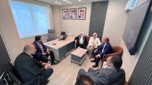 اللوزي: المتكاملة للنقل ملتزمة بتنفيذ توجيهات رئيس الوزراء في تحديث وتعزيز منظومة قطاع النقل العام اللوزي: المتكاملة للنقل ملتزمة بتنفيذ توجيهات رئيس الوزراء في تحديث وتعزيز منظومة قطاع النقل العام