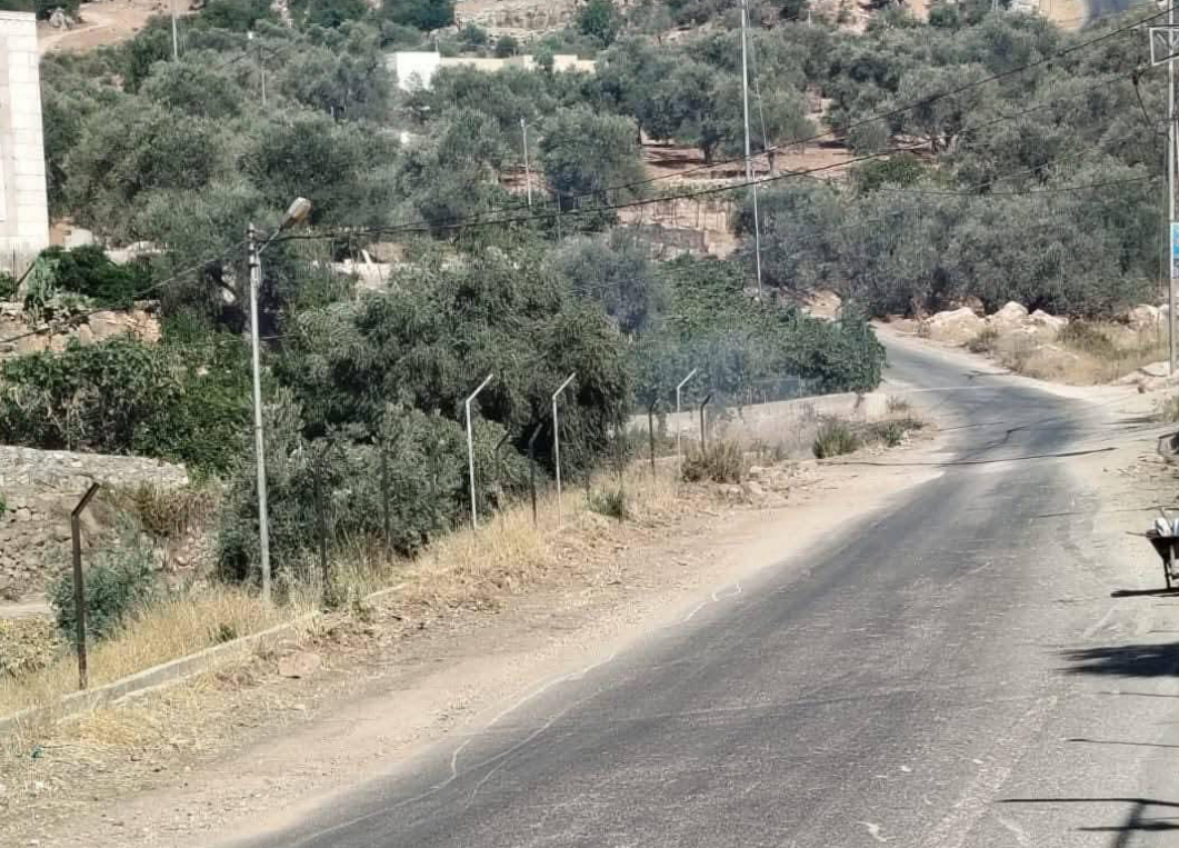 مطالبات بتوسعة طريق الزغدية في كفرنجه بسبب ازدياد الكثافة المرورية مطالبات بتوسعة طريق الزغدية في كفرنجه بسبب ازدياد الكثافة المرورية