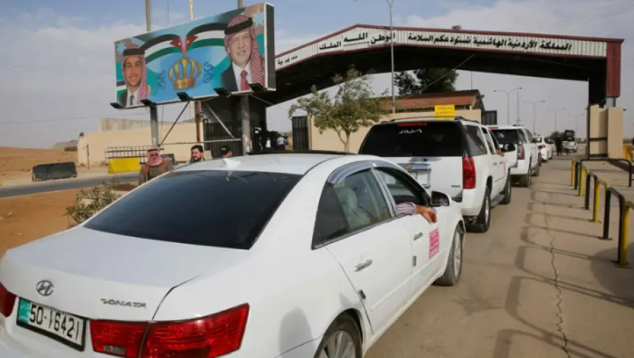 مفوضية اللاجئين: عودة أكثر من 100 ألف لاجئ سوري من الأردن إلى بلادهم مفوضية اللاجئين: عودة أكثر من 100 ألف لاجئ سوري من الأردن إلى بلادهم