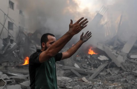 الأونروا: غزة تحتضر ويجب وقف إطلاق النار الآن الأونروا: غزة تحتضر ويجب وقف إطلاق النار الآن