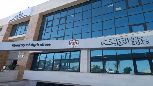 تطبيق أحكام تعليمات نظام التتبع الإلكتروني على المركبات التابعة لوزارة الزراعة تطبيق أحكام تعليمات نظام التتبع الإلكتروني على المركبات التابعة لوزارة الزراعة