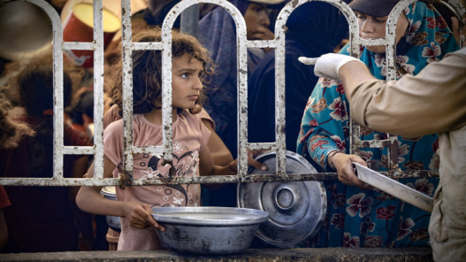%1 فقط من أموال تبرعات جمعتها “الإخوان” لغزة وصلت الهيئة الخيرية %1 فقط من أموال تبرعات جمعتها “الإخوان” لغزة وصلت الهيئة الخيرية