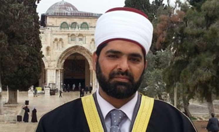 مدير “الأقصى”: جهود الملك تكشف للعالم حجم الاعتداءات على مقدسات فلسطين مدير “الأقصى”: جهود الملك تكشف للعالم حجم الاعتداءات على مقدسات فلسطين