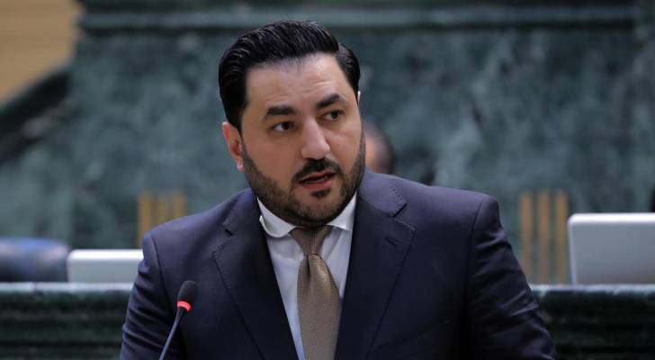 مدعي عام عمان يقرر تكفيل النائب ينال فريحات بعد توقيفه ومنعه من السفر مدعي عام عمان يقرر تكفيل النائب ينال فريحات بعد توقيفه ومنعه من السفر