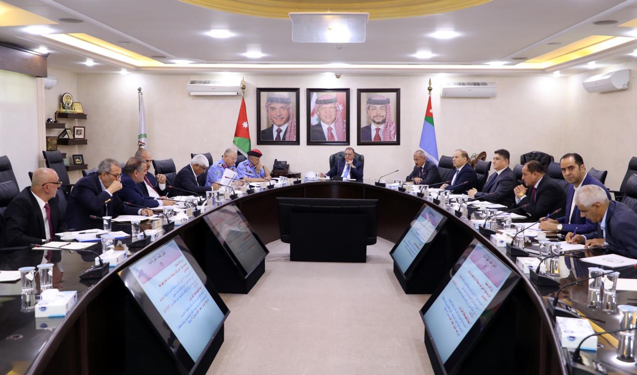 وزير الداخلية يترأس اجتماع المجلس الأعلى للسلامة المرورية وزير الداخلية يترأس اجتماع المجلس الأعلى للسلامة المرورية
