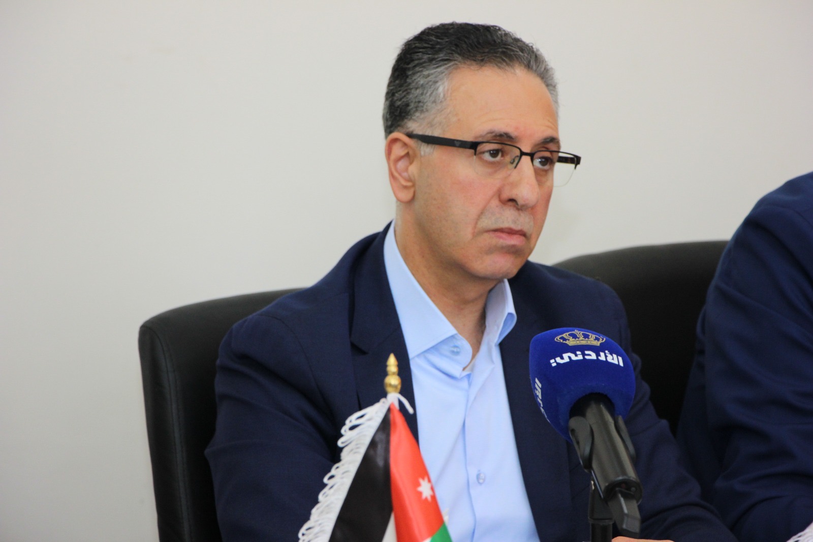 القضاة يزور مدينة مادبا الصناعية ويلتقي المستثمرين مؤكداً دعم الحكومة للصناعة الوطنية والاستجابة لمطالبهم القضاة يزور مدينة مادبا الصناعية ويلتقي المستثمرين مؤكداً دعم الحكومة للصناعة الوطنية والاستجابة لمطالبهم