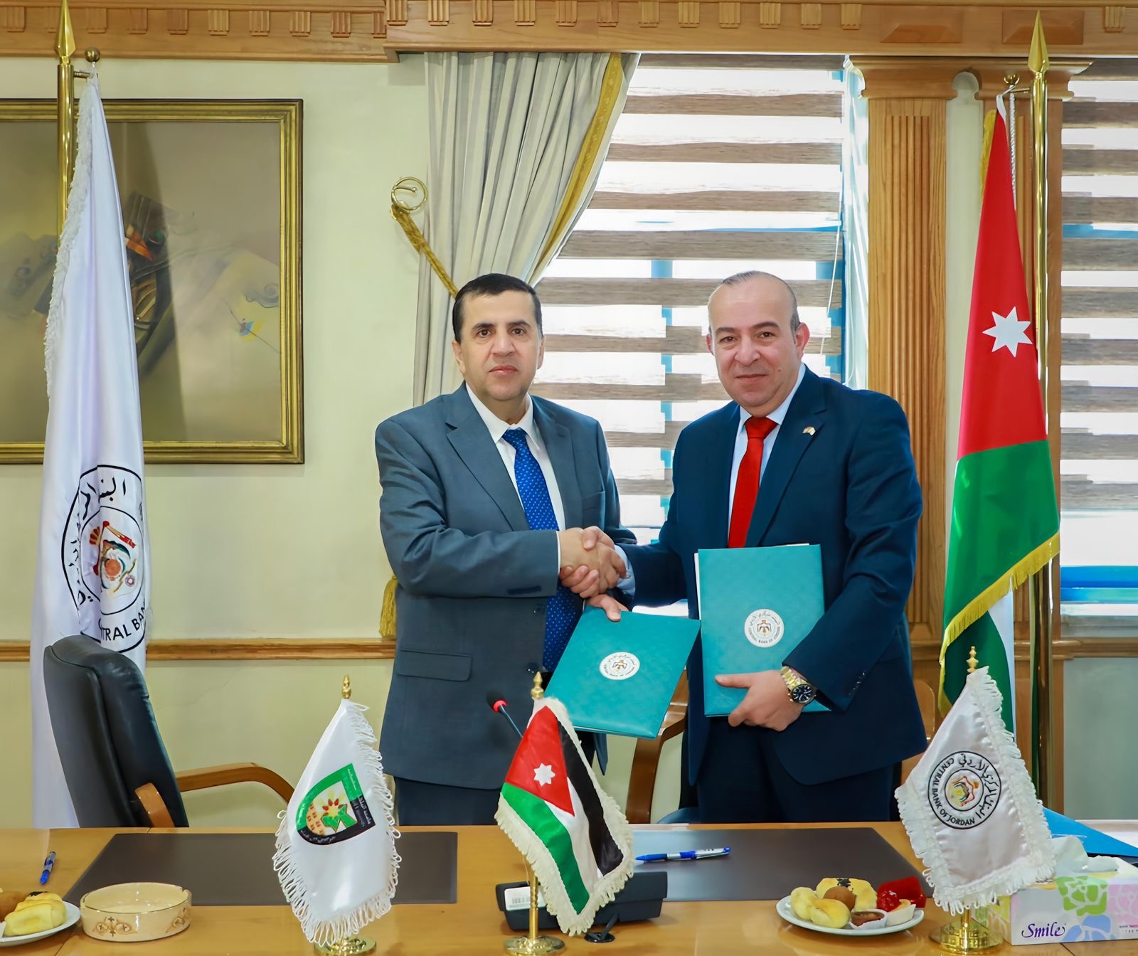 مذكرة تفاهم بين البنك المركزي والبلقاء التطبيقية لتعزيز التعاون في مجالات البحث العلمي والتكنولوجيا المالية مذكرة تفاهم بين البنك المركزي والبلقاء التطبيقية لتعزيز التعاون في مجالات البحث العلمي والتكنولوجيا المالية