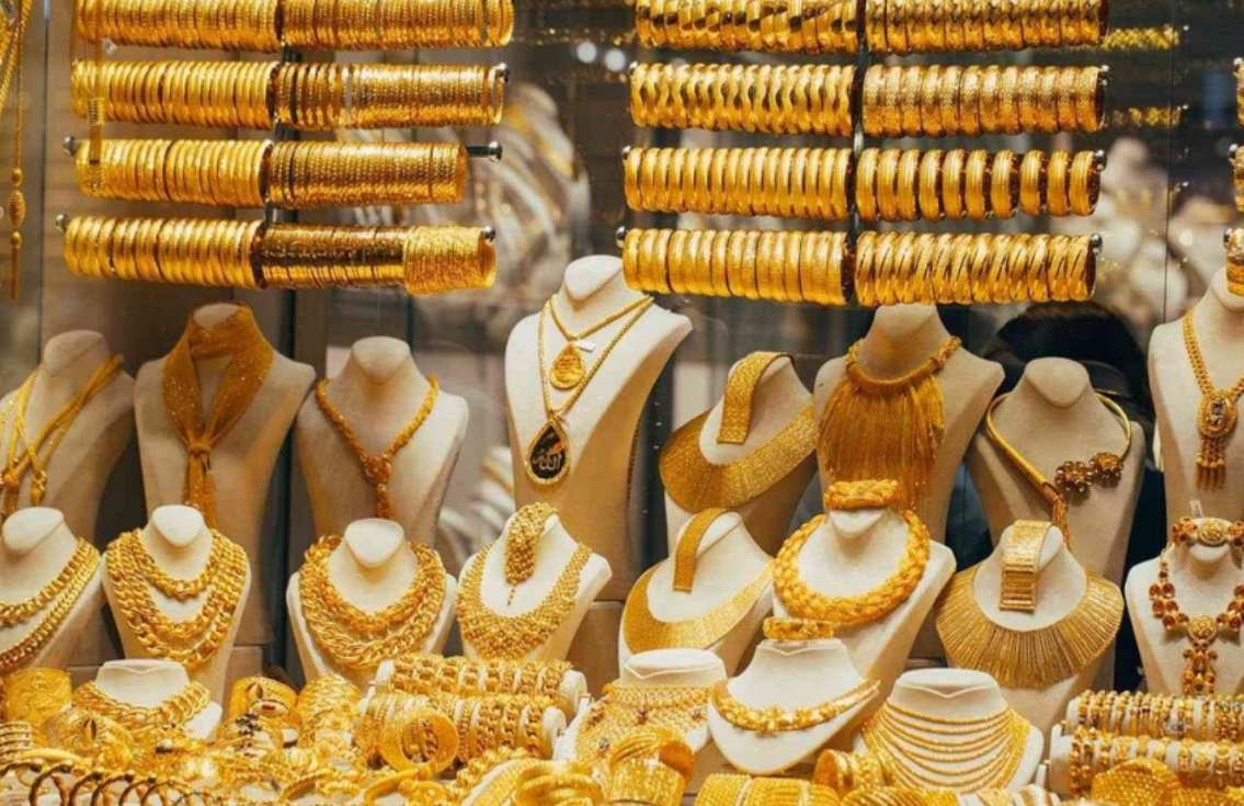 68.1 دينار سعر الذهب عيار 21 بالسوق المحلية 68.1 دينار سعر الذهب عيار 21 بالسوق المحلية