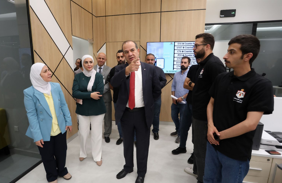 افتتاح التوسعة الجديدة لمركز الخدمات الحكومية في المقابلين افتتاح التوسعة الجديدة لمركز الخدمات الحكومية في المقابلين