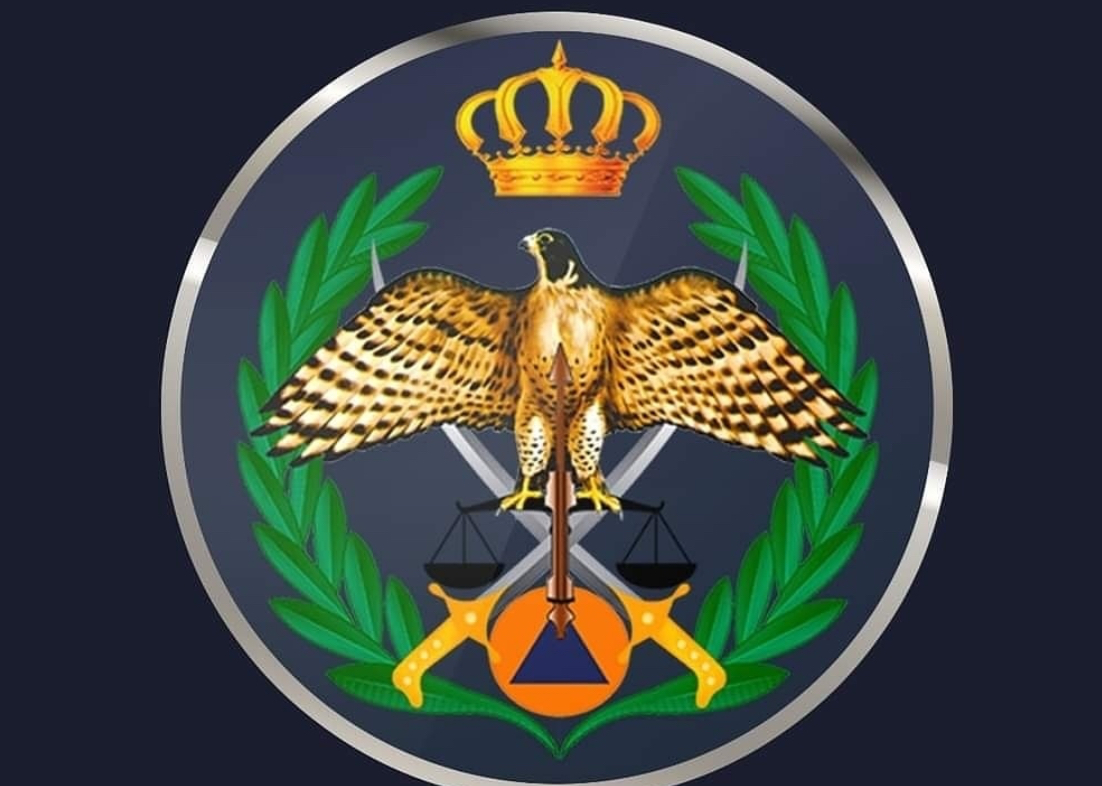 الأمن العام يحذر من تدني مدى الرؤية الأفقية على الطريق الصحراوي الأمن العام يحذر من تدني مدى الرؤية الأفقية على الطريق الصحراوي