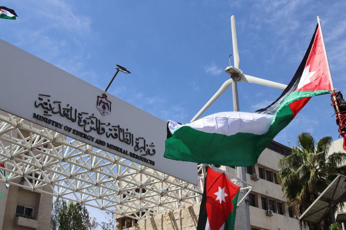“الطاقة”: ارتفاع بنزين أوكتان 95 وانخفاض أوكتان 90 والديزل والكاز عالميا “الطاقة”: ارتفاع بنزين أوكتان 95 وانخفاض أوكتان 90 والديزل والكاز عالميا