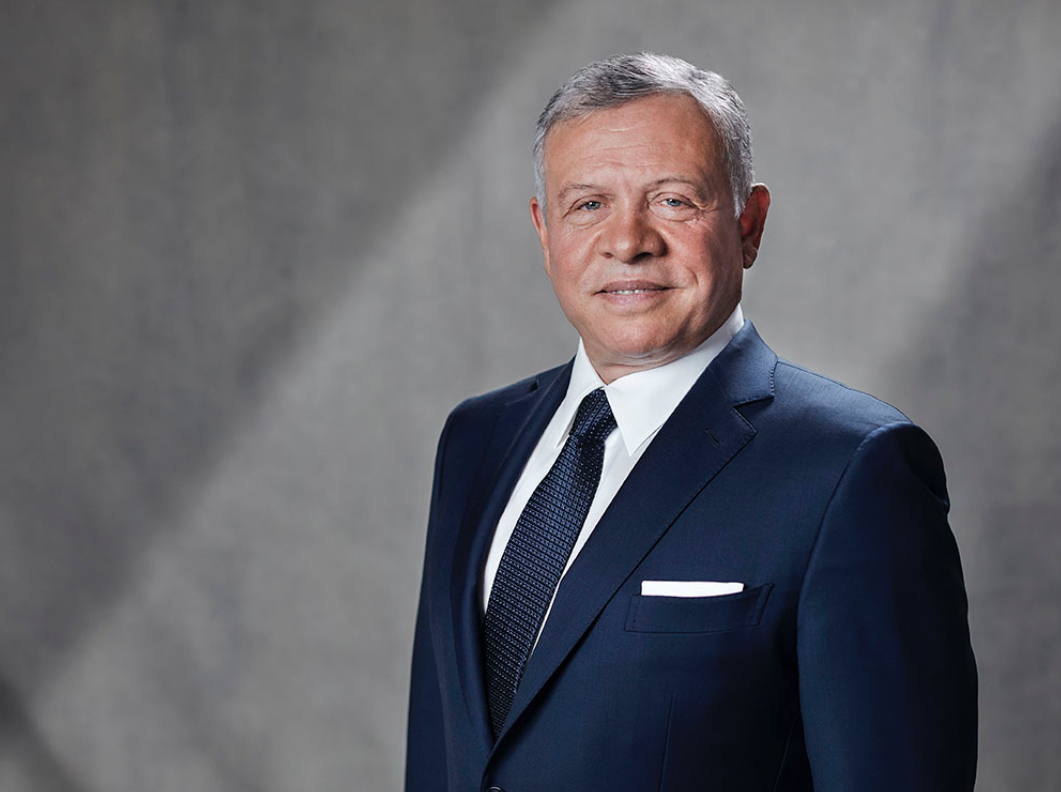 الملك يبحث مع وزير الدفاع الياباني سبل تعزيز التعاون الثنائي ومستجدات المنطقة الملك يبحث مع وزير الدفاع الياباني سبل تعزيز التعاون الثنائي ومستجدات المنطقة