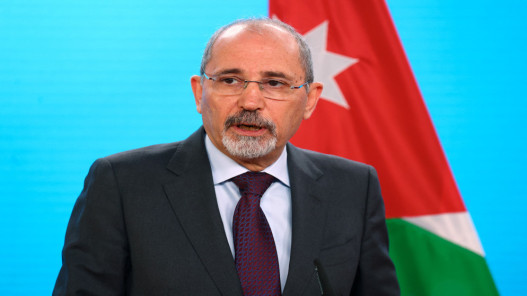 الصفدي يبحث مع نظيره التشيكي الأوضاع بغزة وجهود إدخال المساعدات الصفدي يبحث مع نظيره التشيكي الأوضاع بغزة وجهود إدخال المساعدات