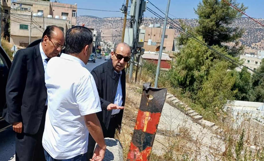 وزير الإدارة المحلية يتفقد بلديتي عجلون ودير أبي سعيد وزير الإدارة المحلية يتفقد بلديتي عجلون ودير أبي سعيد