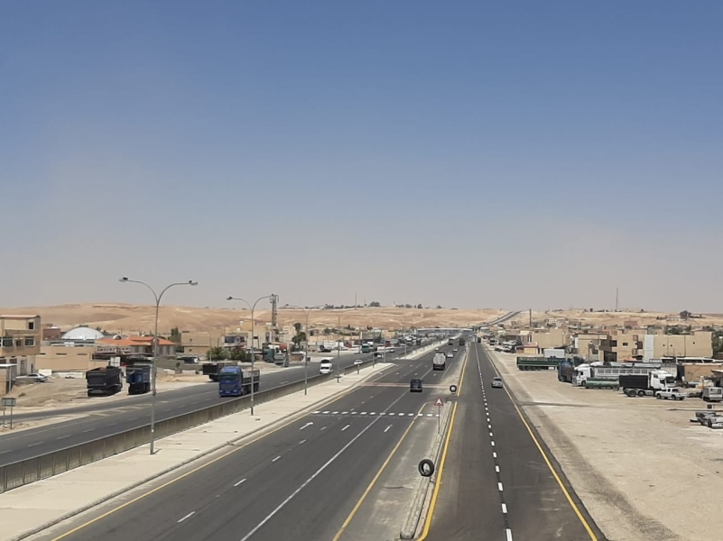 الأشغال: إنجاز مشاريع اللامركزية لعام 2025 بنسبة 100% في أربع محافظات الأشغال: إنجاز مشاريع اللامركزية لعام 2025 بنسبة 100% في أربع محافظات