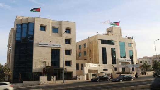 وزير الاستثمار: رفع نسب البناء المسموح بها في المناطق الصناعية لتعزيز التنافسية وزير الاستثمار: رفع نسب البناء المسموح بها في المناطق الصناعية لتعزيز التنافسية