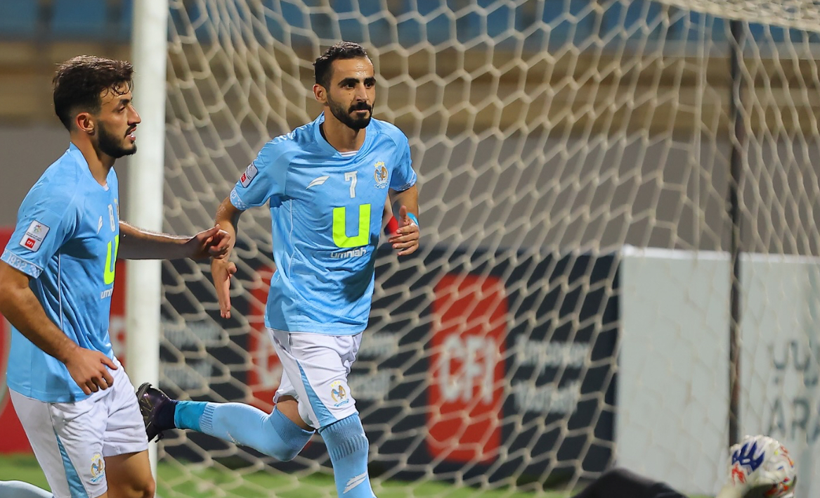 الفيصلي ينفرد بصدارة بطولة درع الاتحاد لكرة القدم الفيصلي ينفرد بصدارة بطولة درع الاتحاد لكرة القدم