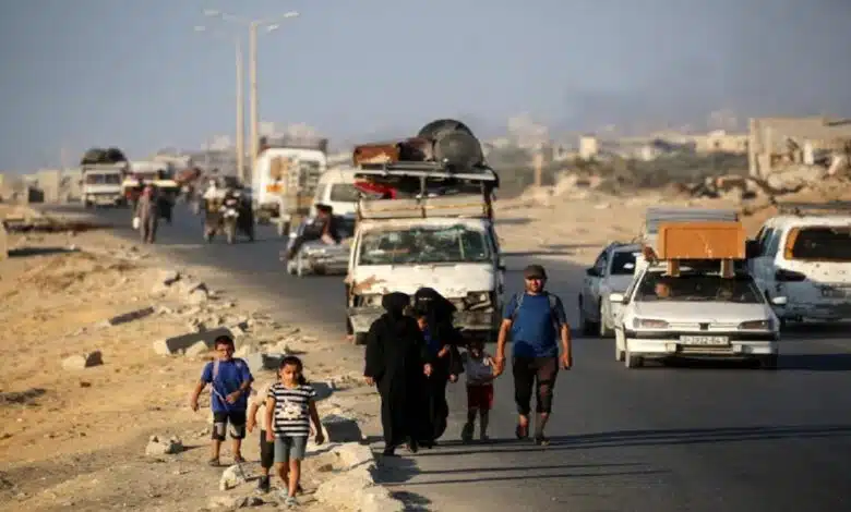 الاحتلال يأمر سكان غزة بالمغادرة نحو المواصي جنوبا الاحتلال يأمر سكان غزة بالمغادرة نحو المواصي جنوبا