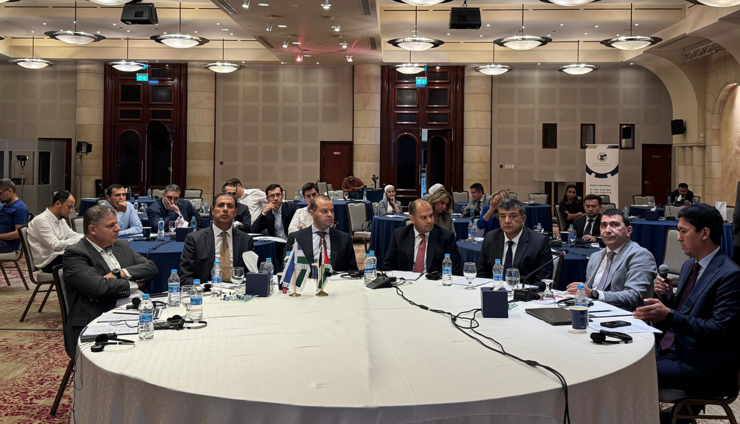 انطلاق أعمال المنتدى الأردني الأوزبكستاني للصناعات الجلدية والمحيكات انطلاق أعمال المنتدى الأردني الأوزبكستاني للصناعات الجلدية والمحيكات