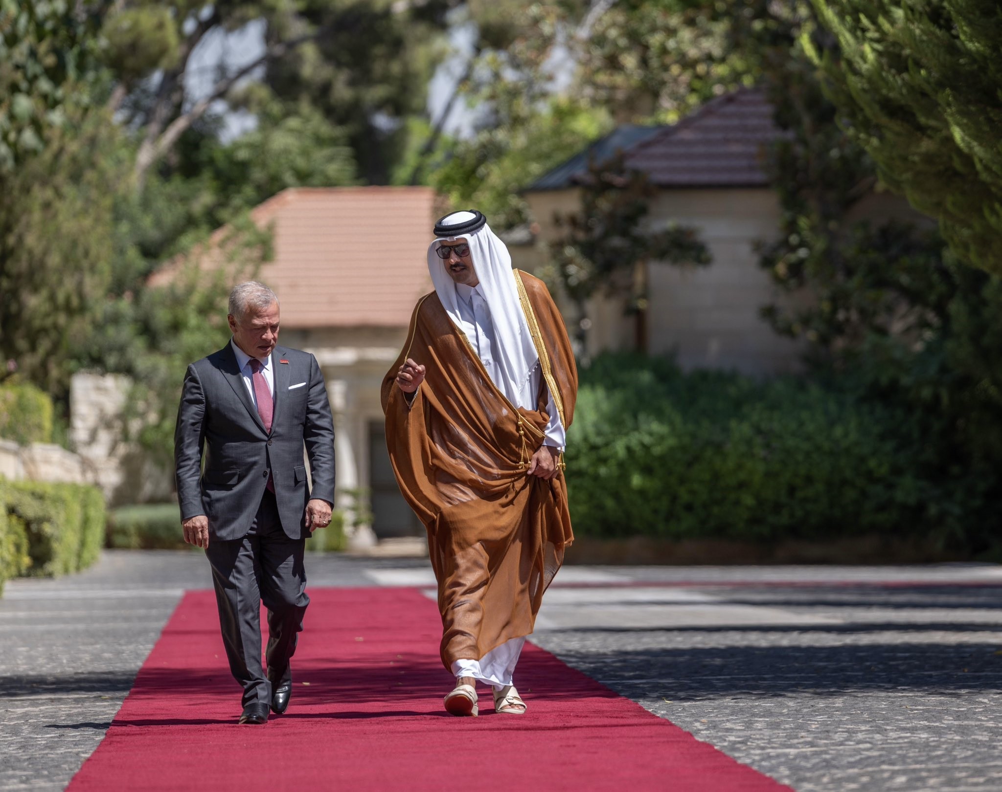 الشيخ تميم: ناقشت مع أخي الملك عبدالله أهمية تنسيق الجهود لمواجهة مخاطر المنطقة الشيخ تميم: ناقشت مع أخي الملك عبدالله أهمية تنسيق الجهود لمواجهة مخاطر المنطقة