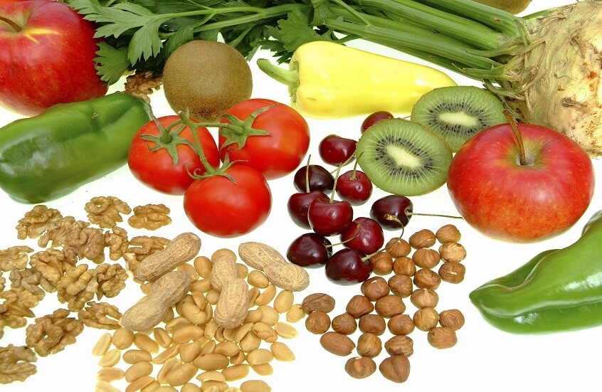 دور الخضروات والفواكه في الحفاظ على صحة الأمعاء دور الخضروات والفواكه في الحفاظ على صحة الأمعاء
