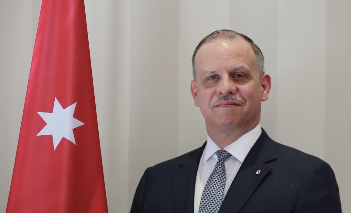 الأمير فيصل بن الحسين يؤدي اليمين الدستورية نائبا للملك الأمير فيصل بن الحسين يؤدي اليمين الدستورية نائبا للملك