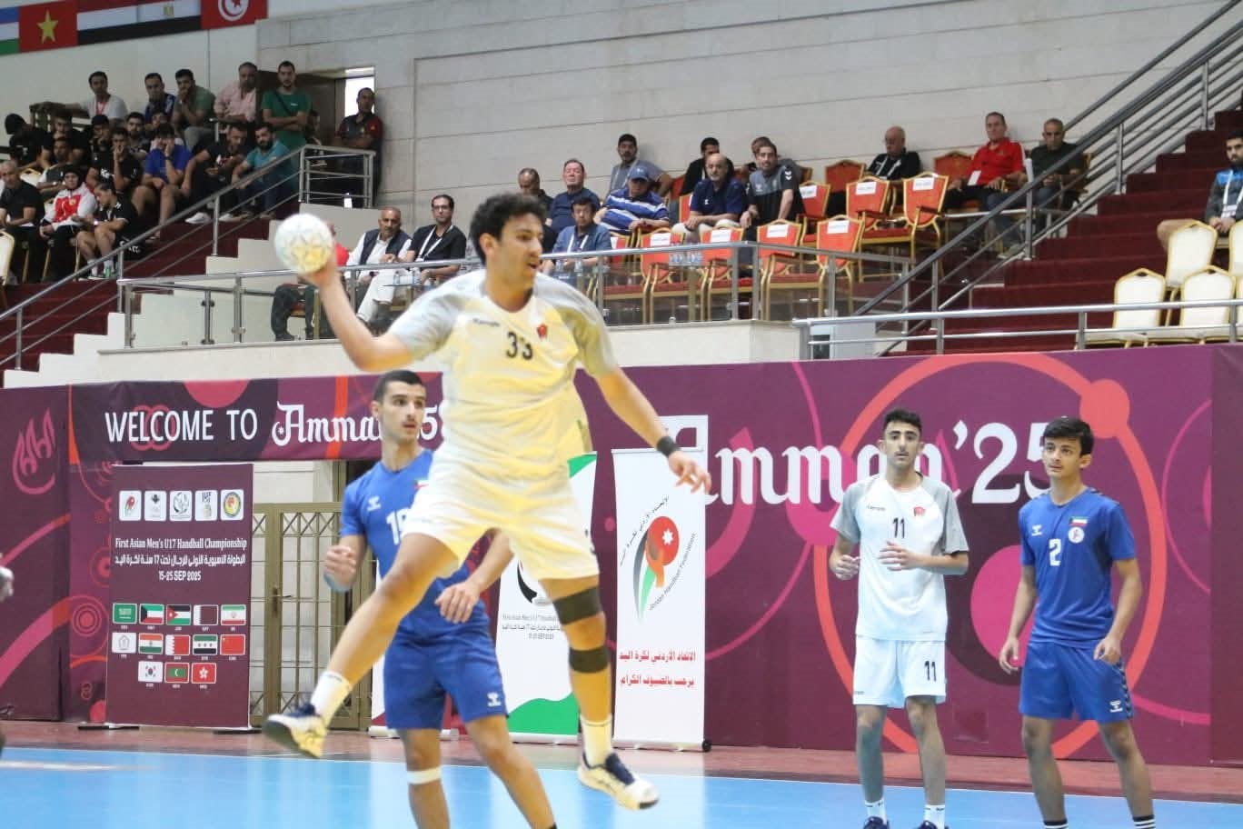 المنتخب الوطني تحت سن 17 لكرة اليد يخسر أمام الكويت المنتخب الوطني تحت سن 17 لكرة اليد يخسر أمام الكويت