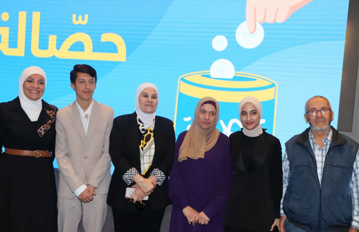 التربية تكرم مدراء تربية وموظفين متميزين التربية تكرم مدراء تربية وموظفين متميزين