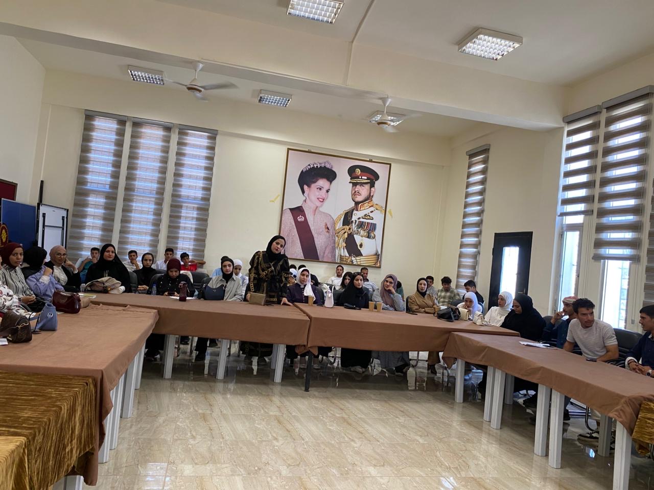 مديرية شباب المفرق تعقد لقاءً شبابياً حوارياً مديرية شباب المفرق تعقد لقاءً شبابياً حوارياً