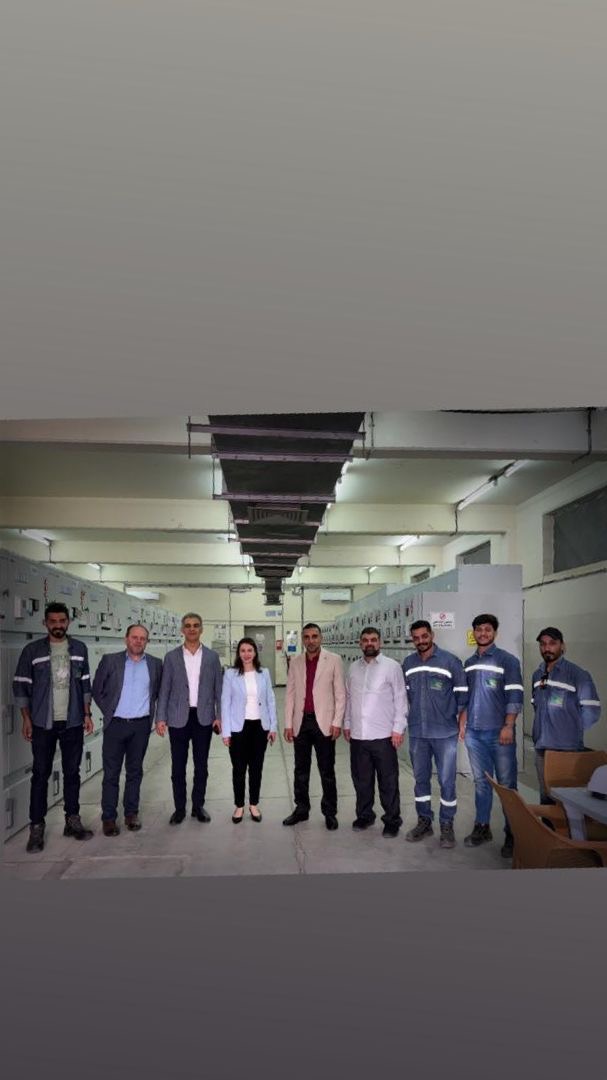 الرحاحلة يعقد اجتماعًا في العقبة لبحث خطط شركة توزيع الكهرباء لتحديث البنية التحتية وإنشاء محطة تحويل جديدة