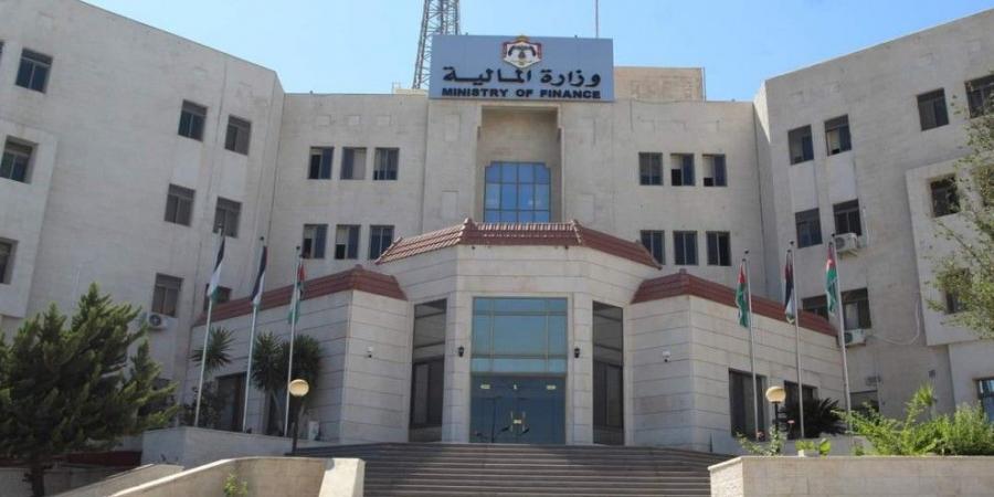 الإنفاق على الرواتب يرتفع بـ274 مليون دينار في عام 2026