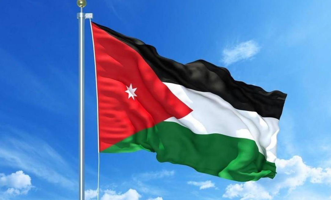الأردن وعدة دول يرحبون بالخطوات التي اتخذتها حماس حيال مقترح الرئيس ترمب لإنهاء الحرب على غزة الأردن وعدة دول يرحبون بالخطوات التي اتخذتها حماس حيال مقترح الرئيس ترمب لإنهاء الحرب على غزة
