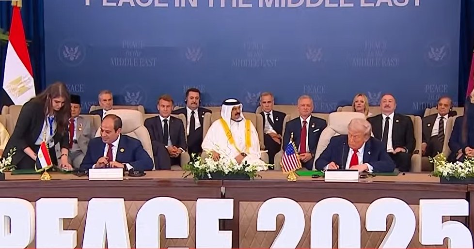 أميركا ومصر وقطر وتركيا يوقعون وثيقة اتفاق غزة أميركا ومصر وقطر وتركيا يوقعون وثيقة اتفاق غزة