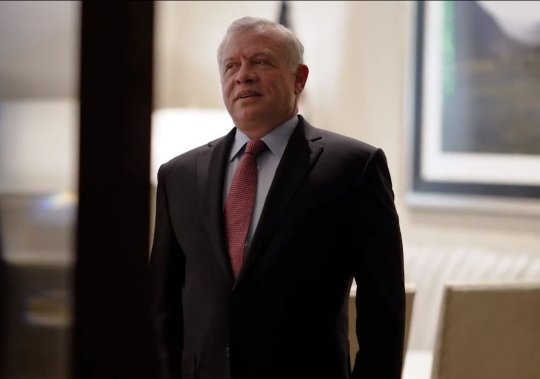 الملك يغادر إلى إيطاليا في مستهل جولة عمل أوروبية الملك يغادر إلى إيطاليا في مستهل جولة عمل أوروبية