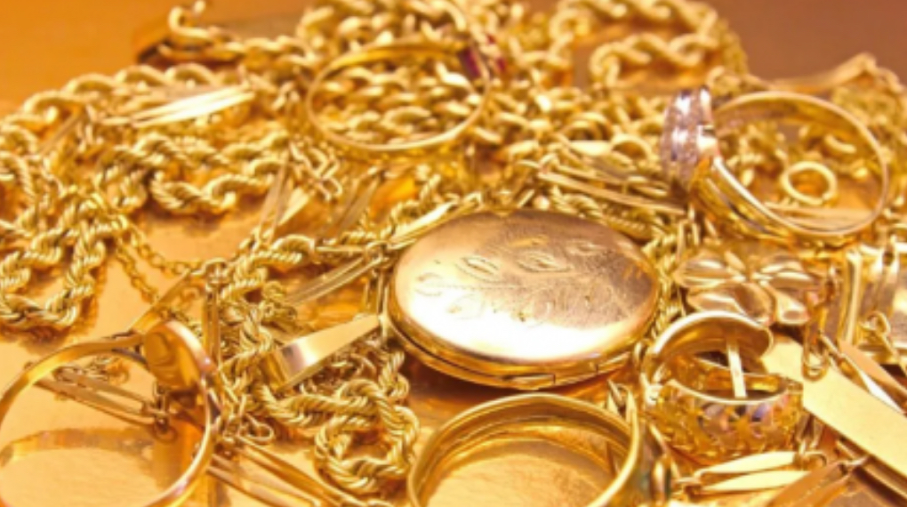 ارتفاع أسعار الذهب محليا إلى 85.70 دينارًا ارتفاع أسعار الذهب محليا إلى 85.70 دينارًا