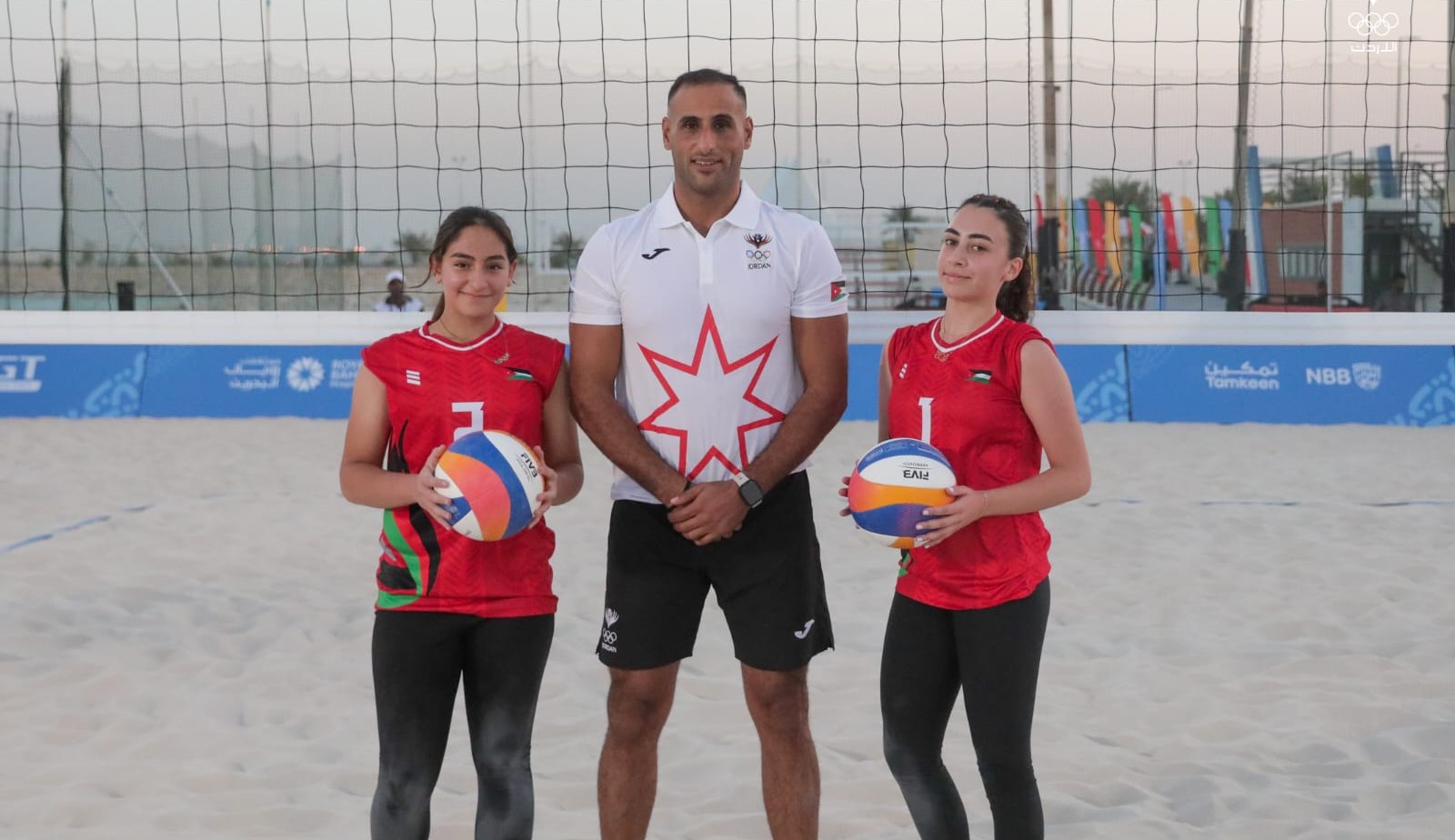 منتخب الشابات للكرة الطائرة الشاطئية يخسر أمام تايلند منتخب الشابات للكرة الطائرة الشاطئية يخسر أمام تايلند