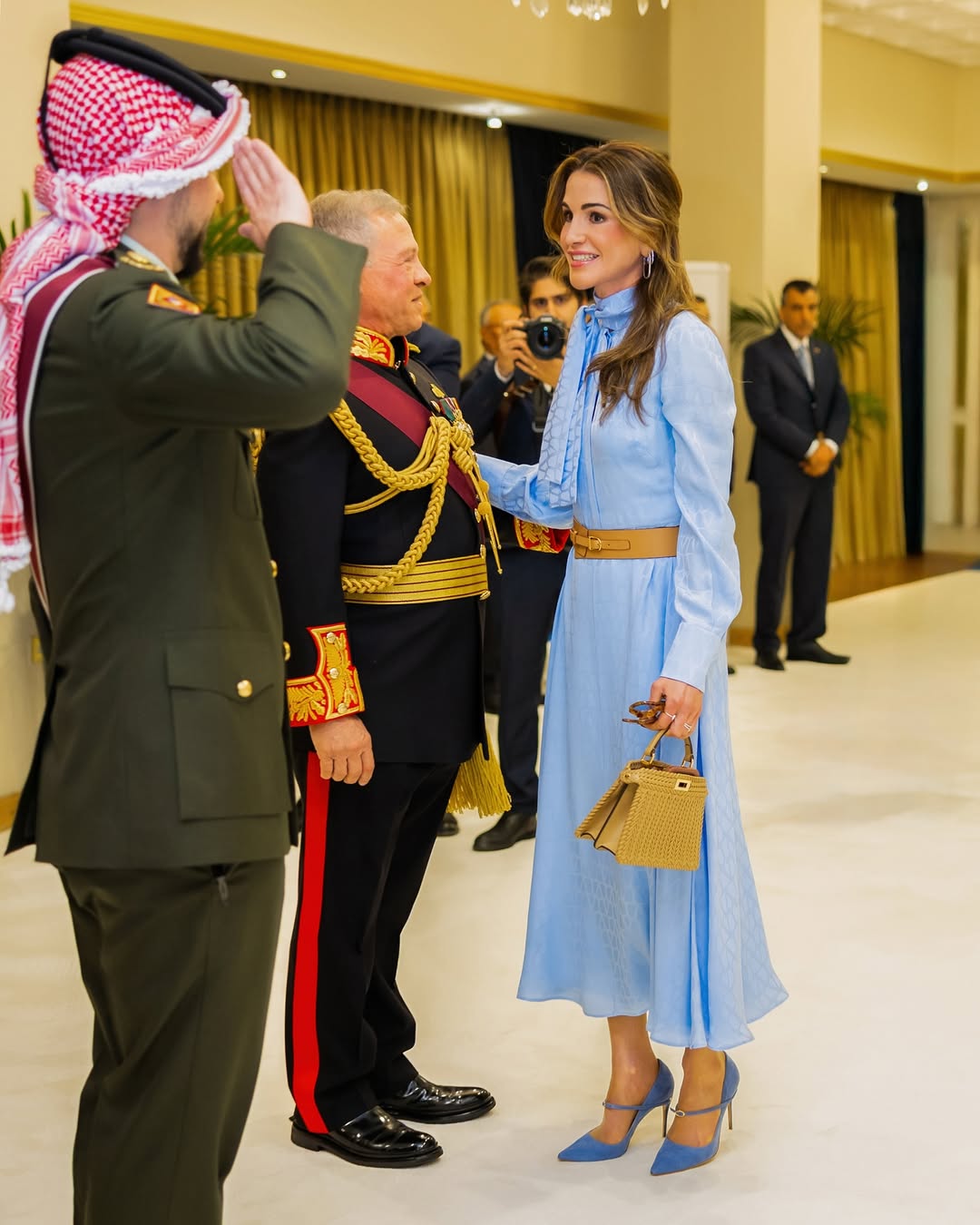 الملكة رانيا العبدالله: الله يحميك سيدنا الملكة رانيا العبدالله: الله يحميك سيدنا