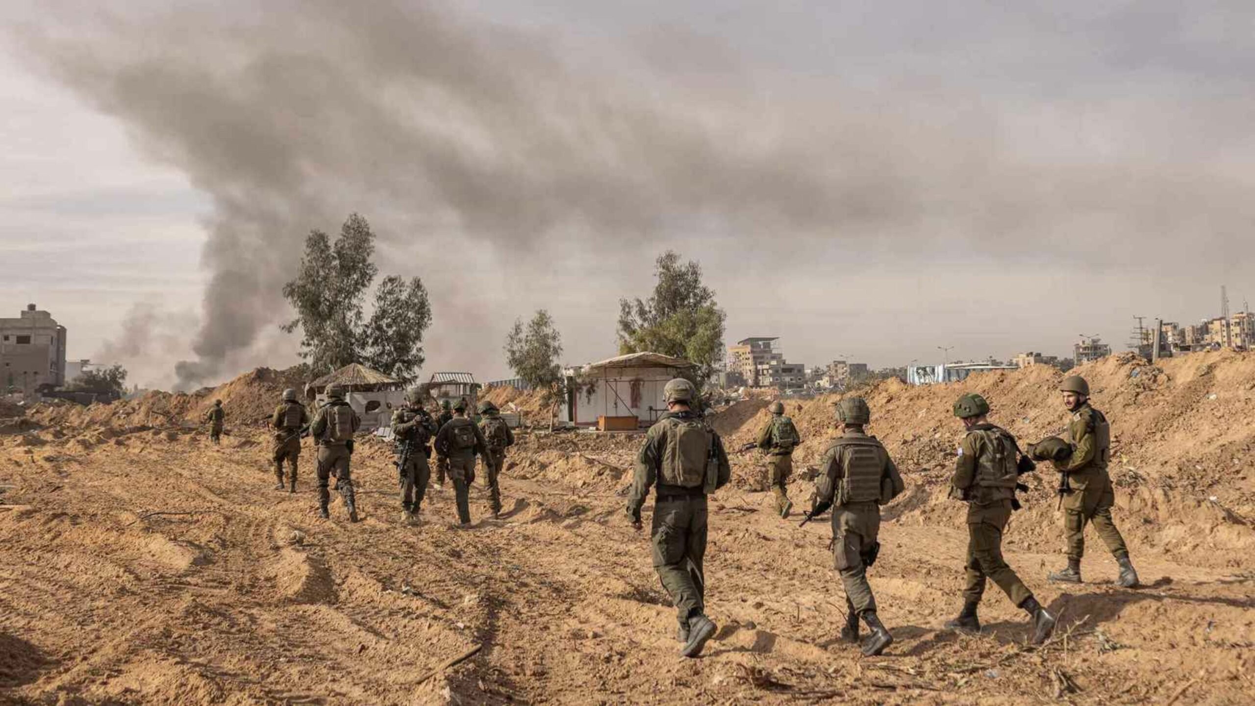 حماس تنفي علاقتها بالهجوم على القوات الإسرائيلية في رفح  حماس تنفي علاقتها بالهجوم على القوات الإسرائيلية في رفح