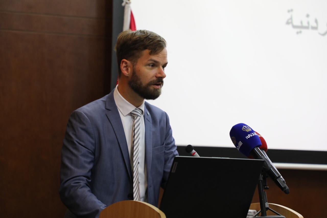 العودات: مسارات التحديث الثلاثة ليست طارئة على نهج الدولة العودات: مسارات التحديث الثلاثة ليست طارئة على نهج الدولة