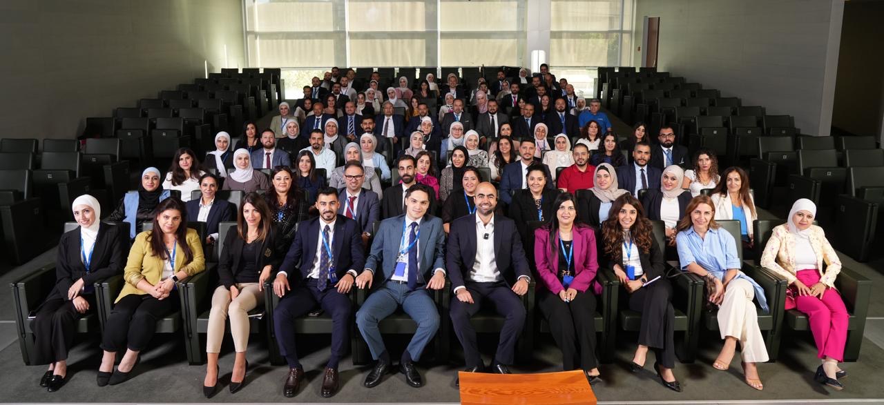 بنك الإسكان يعقد جلسة تدريبية تفاعلية بعنوان المرونة تحت الضغط ضمن مبادرة رفاهية الموظفين بنك الإسكان يعقد جلسة تدريبية تفاعلية بعنوان المرونة تحت الضغط ضمن مبادرة رفاهية الموظفين