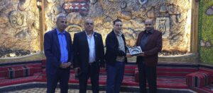 الصفوري يكرم رئيس غرفة تجارة المفرق خيرو العرقان