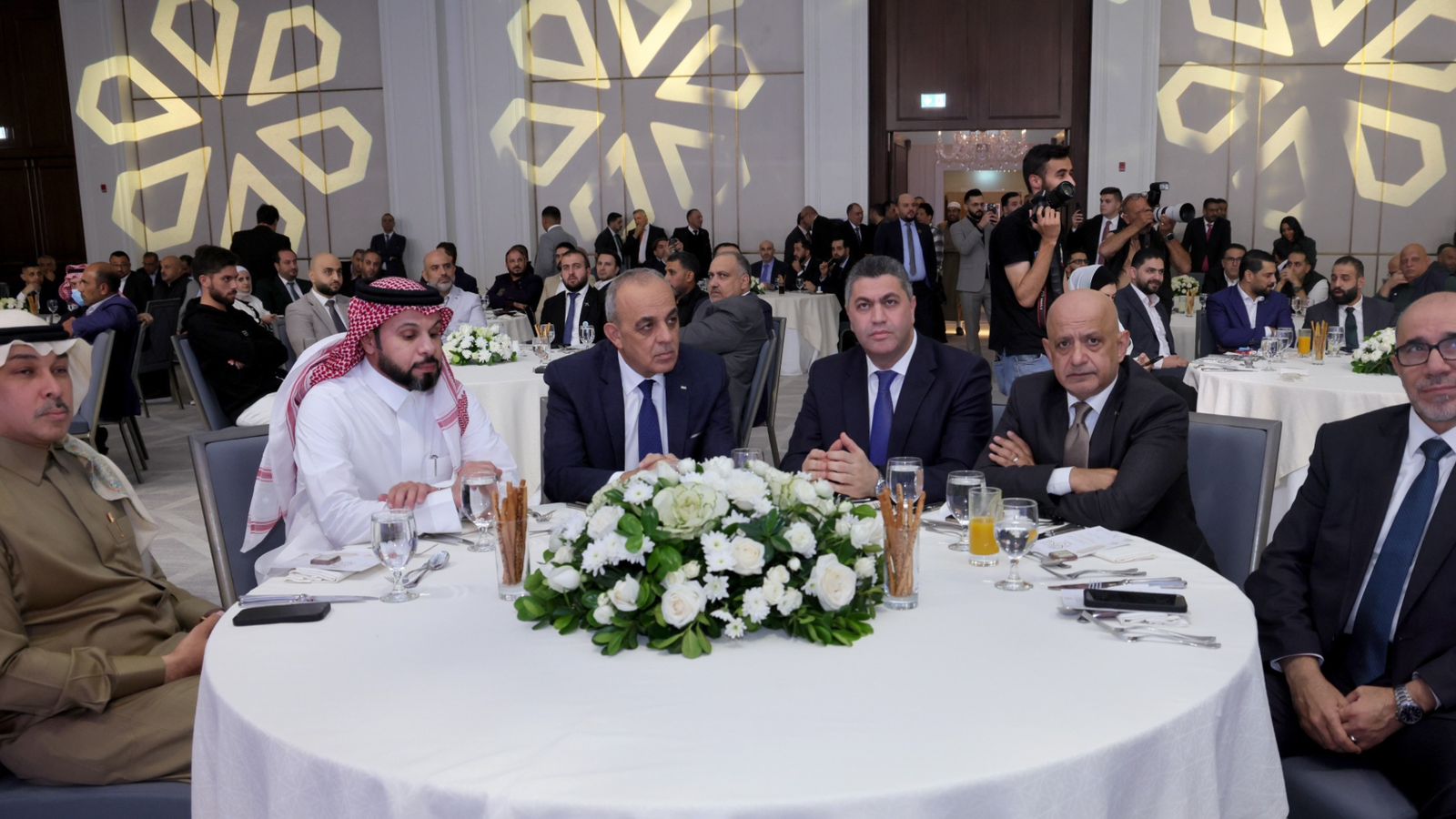 إعمار الضيافة السعودية: الأردن بيئة استثمارية جاذبة ونعتزم إقامة مشروع للسياحة العلاجية بعجلون إعمار الضيافة السعودية: الأردن بيئة استثمارية جاذبة ونعتزم إقامة مشروع للسياحة العلاجية بعجلون